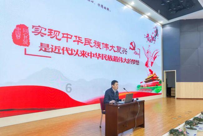 电子竞技职业选手好做吗？怎么看待这一个行业呢？游戏画面