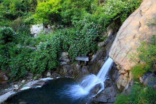 比原子弹还可怕的“李梅烧烤”，烧死近50万人，800万人流离失所